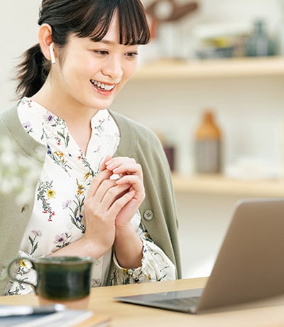 動画講座の講師にオンラインで直接レッスンを受けることができる個別レッスン